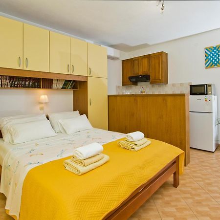 Apartment Matic Ograde Hvar Town Exterior photo