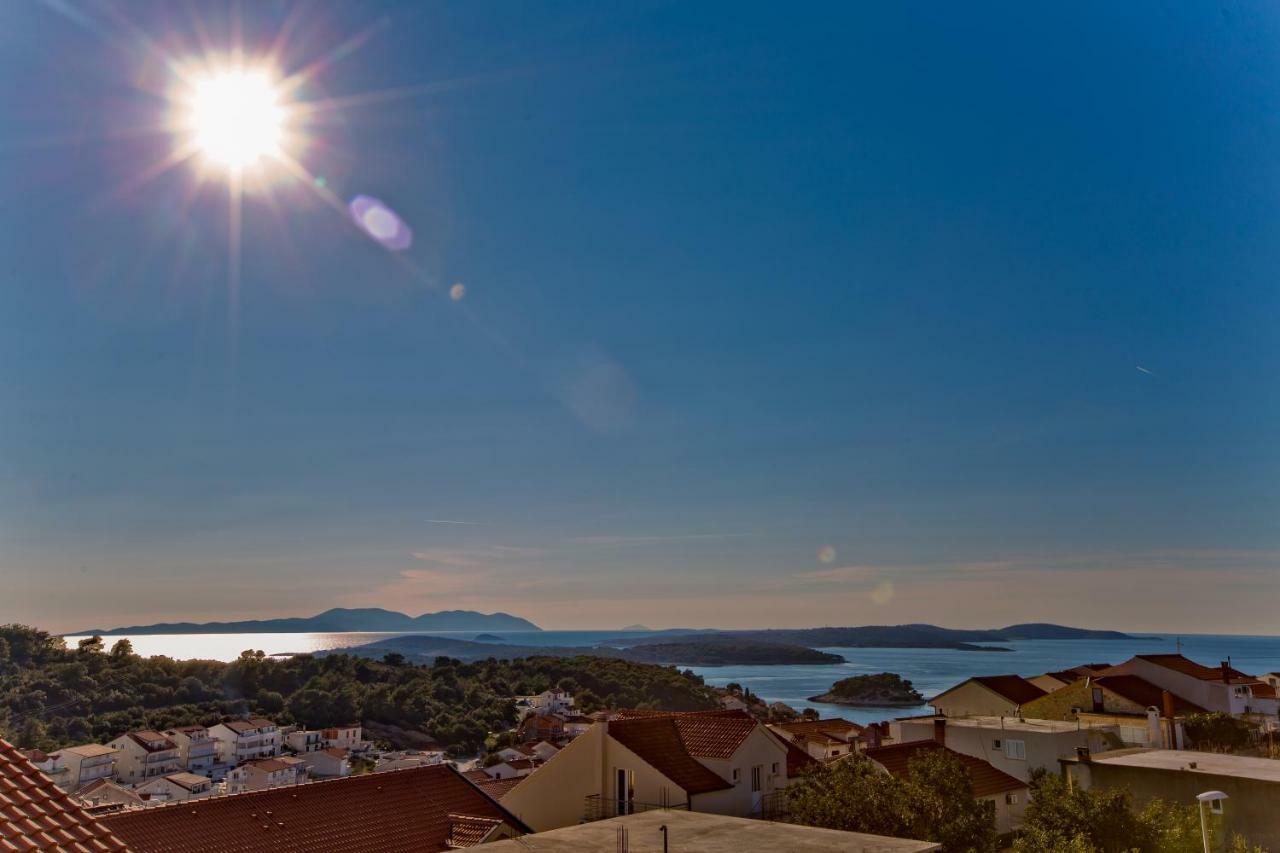 Apartment Matic Ograde Hvar Town Exterior photo